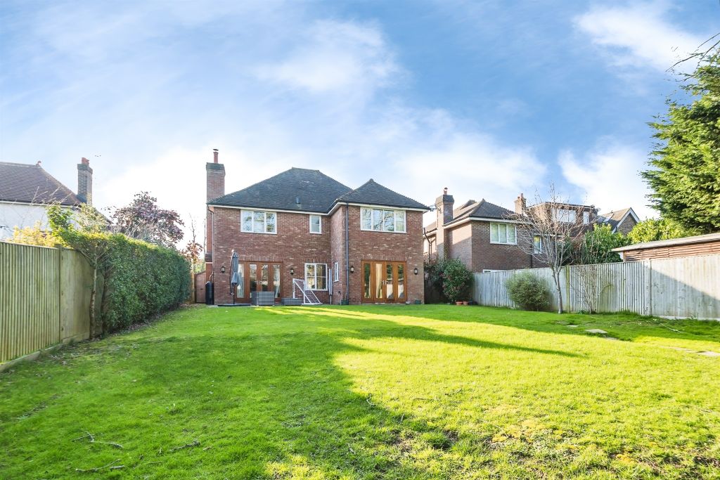 4 bed detached house for saleLondon Road, Burgess Hill RH15