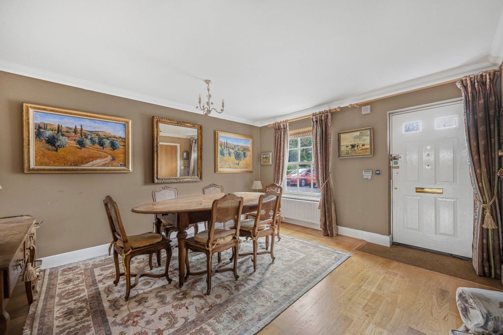 Additional image 7 of 3 bed detached house for saleBingham Close, Cirencester, Gloucestershire GL7
