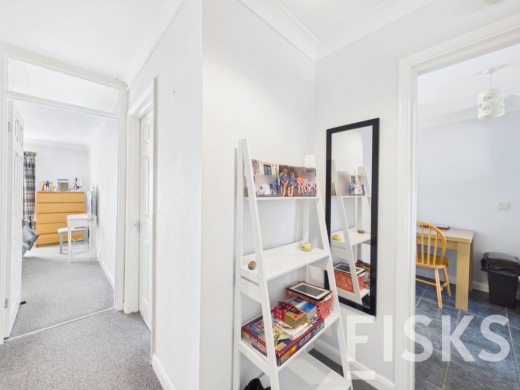 Additional image 3 of 2 bed flat for saleEastern Esplanade, Canvey Island SS8