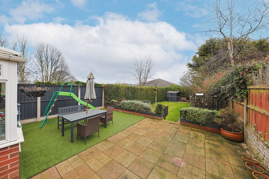 Additional image 5 of 3 bed semi-detached house for saleAvenue Road, Whittington Moor, Chesterfield S41