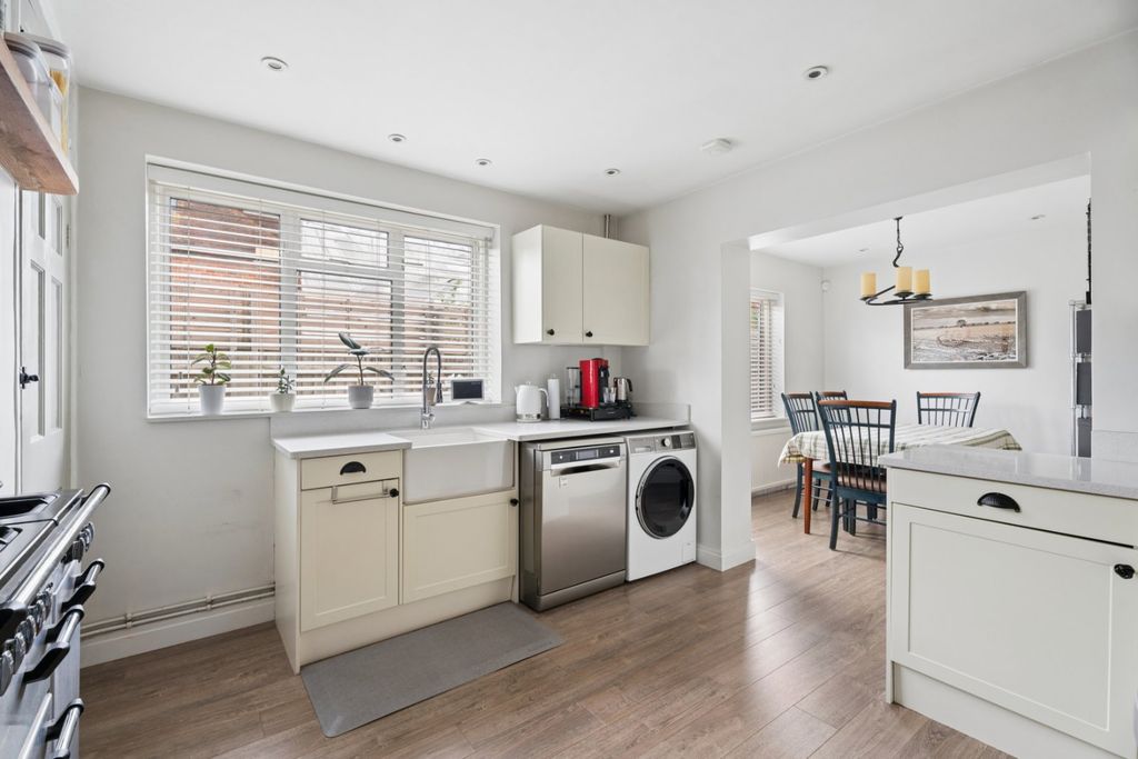 Additional image 4 of 4 bed detached house for saleChartridge Lane, Chesham, Buckinghamshire HP5