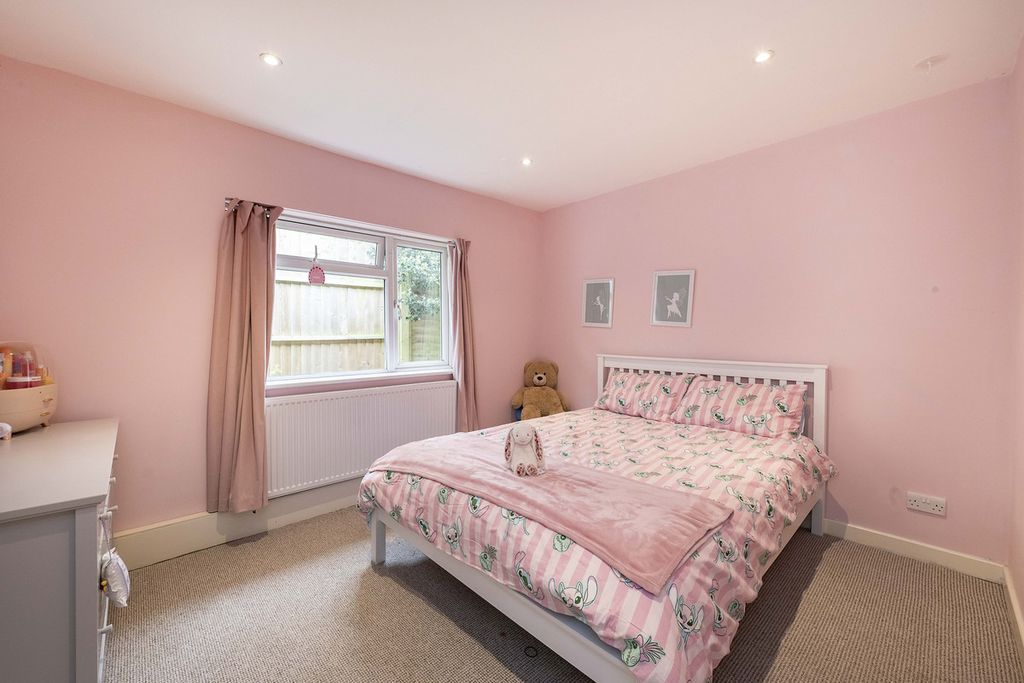 Additional image 18 of 4 bed detached house for saleChestnut Avenue, Chesham HP5