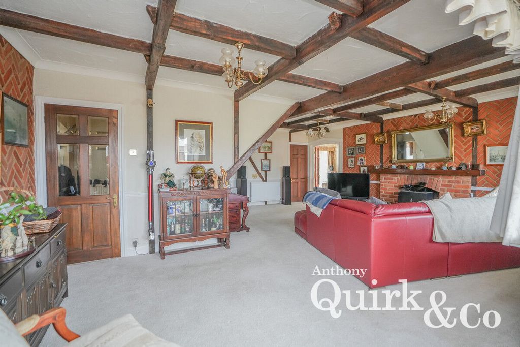 Additional image 4 of 5 bed detached house for saleSt. Agnes Drive, Canvey Island SS8