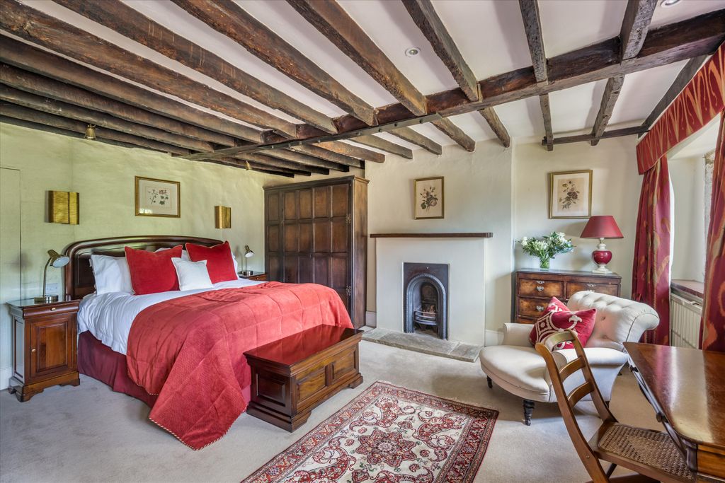 Additional image 19 of 7 bed detached house for saleBroadford Bridge Road, West Chiltington, West Sussex RH20