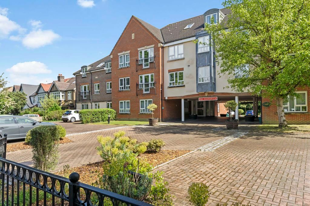 Additional image 16 of 2 bed flat for saleWindermere Court, Denmark Road, Carshalton SM5
