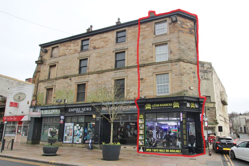 Additional image 2 of 3 bed flat for saleSt. James's Street, Burnley BB11