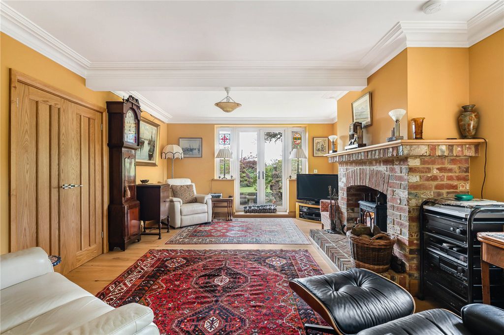 Additional image 9 of 5 bed detached house for saleGay Street, Pulborough, West Sussex RH20