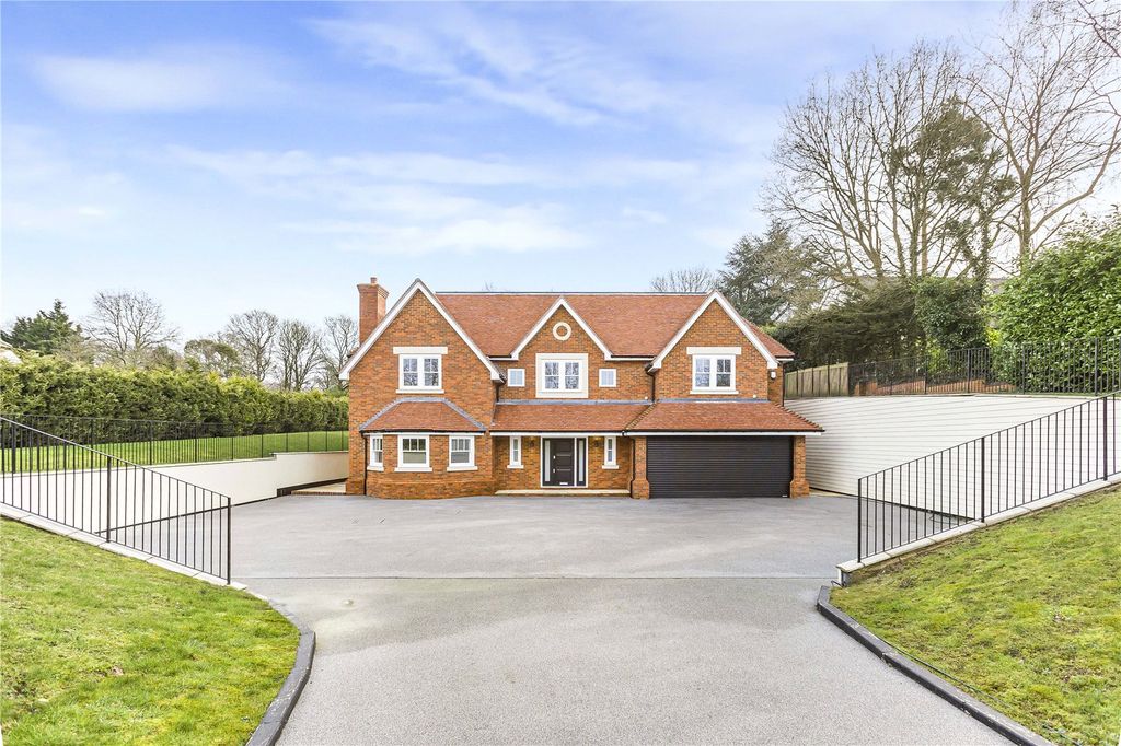 Additional image 29 of 8 bed detached house for saleHeathbourne Road, Bushey Heath, Hertfordshire WD23