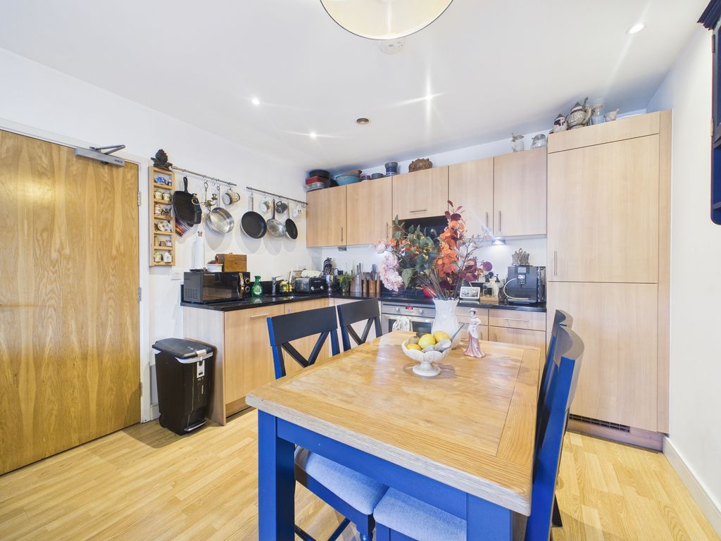 Additional image 7 of 2 bed flat for saleDock Head Road, Chatham ME4