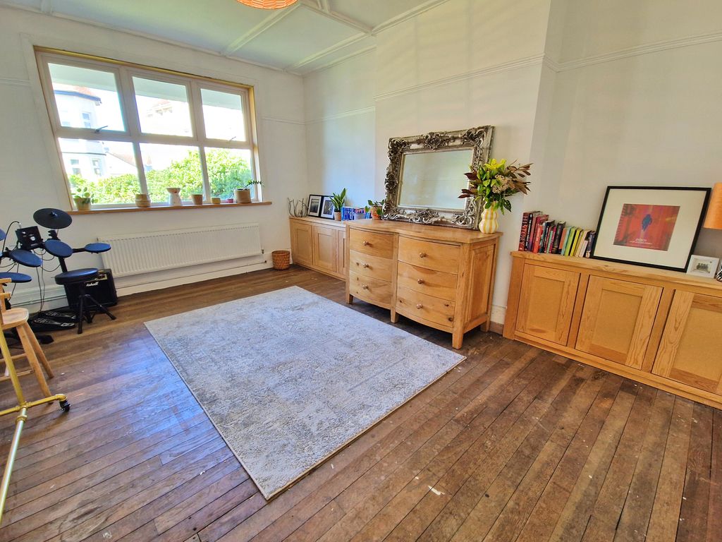 Additional image 14 of 6 bed semi-detached house for saleLougher Gardens, Porthcawl CF36