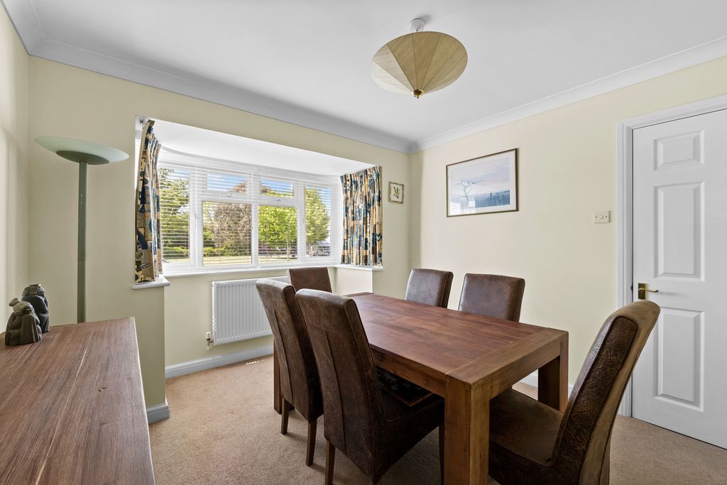 Additional image 5 of 4 bed detached house for saleFairbourne Lane, Caterham CR3