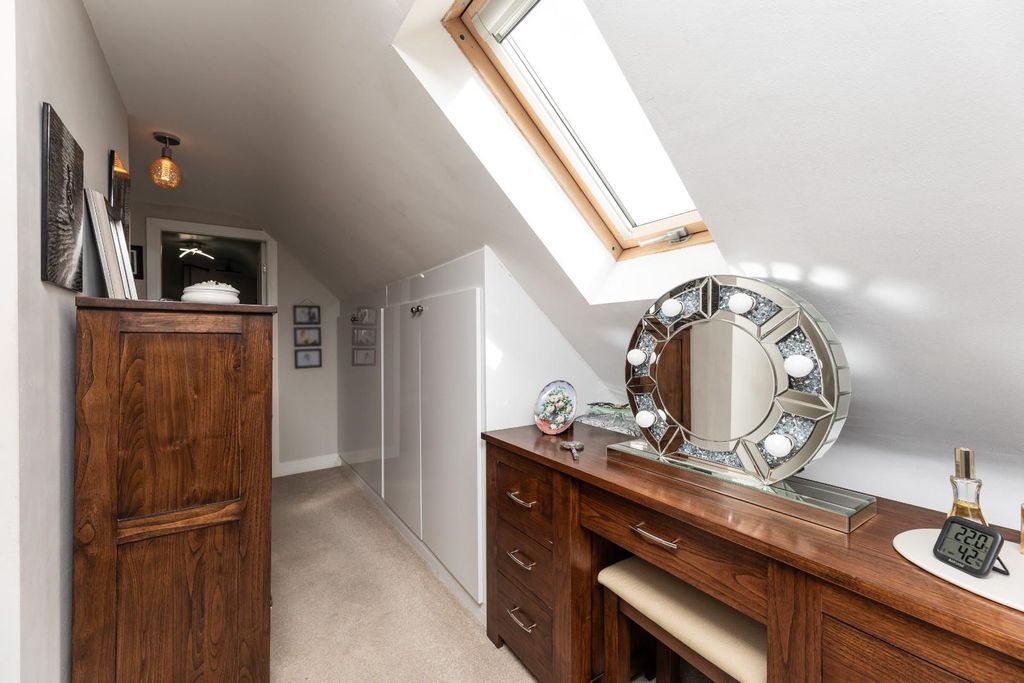 Additional image 13 of 3 bed detached house for saleMiddle Oxford Street, Castleford WF10