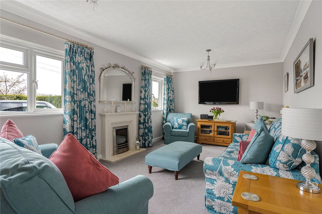 Additional image 8 of 4 bed detached house for saleOakley Lane, Chinnor, Oxfordshire OX39