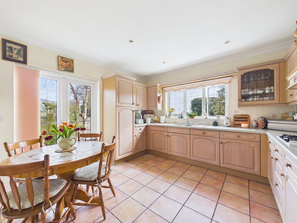 Additional image 7 of 4 bed detached house for saleTwo Dells Lane, Ashley Green, Chesham, Buckinghamshire HP5
