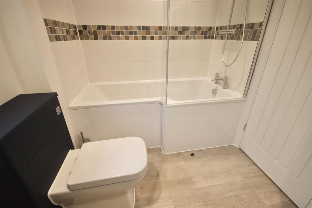 Additional image 23 of 4 bed detached house for saleExeter Close, Chippenham SN14