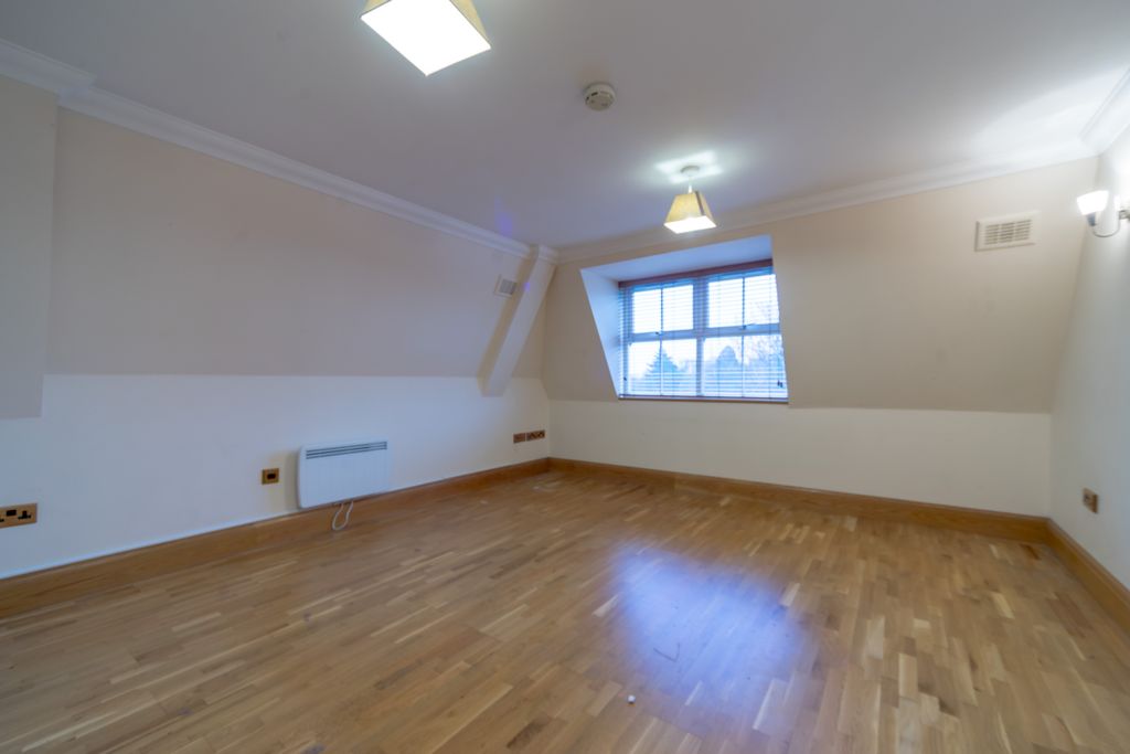 Additional image 6 of 2 bed flat for saleWindsor Street, Chertsey KT16