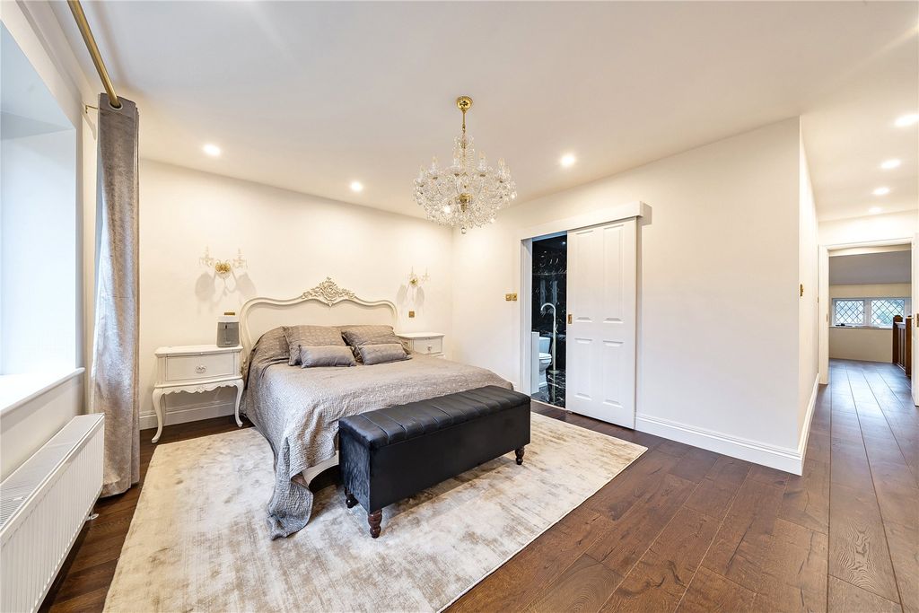Additional image 8 of 5 bed detached house for saleMarlings Park Avenue, Chislehurst BR7
