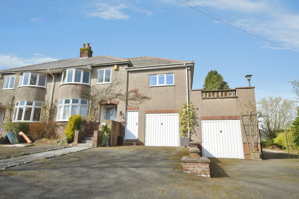 3 bed semi-detached house for saleMacclesfield Old Road, Buxton, Derbyshire SK17 photo 4