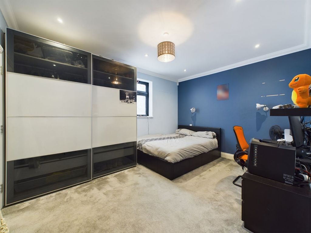 Additional image 24 of 7 bed bungalow for saleRuxbury Road, Chertsey, Surrey KT16