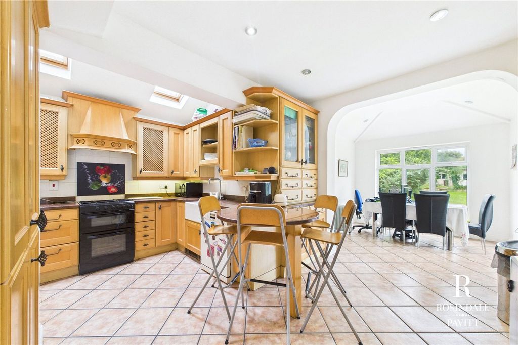 Additional image 3 of 5 bed detached house for saleThe Park, Carshalton SM5