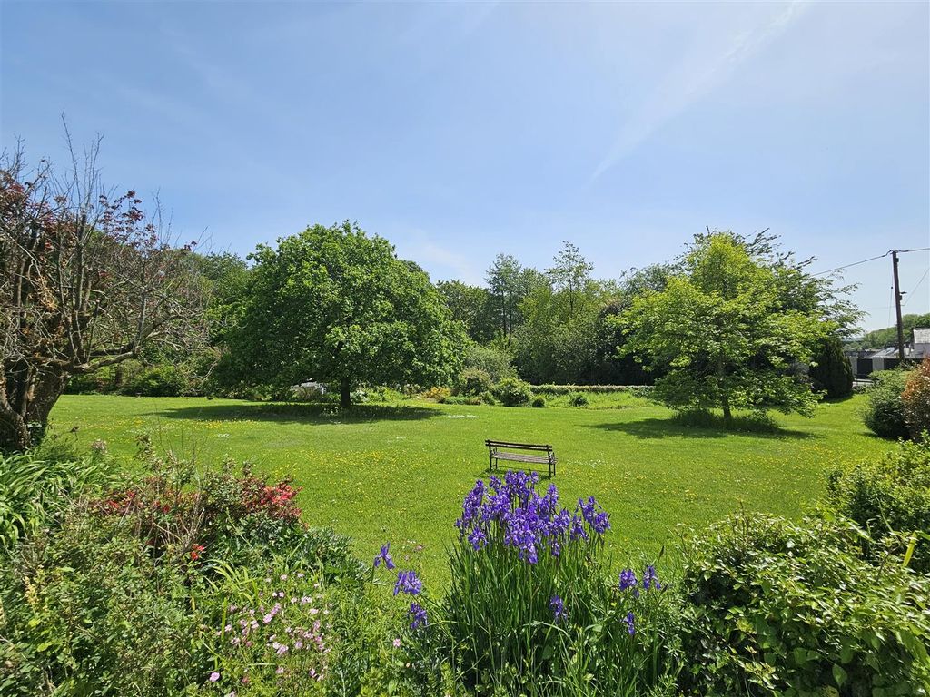 Additional image 11 of 1 bed flat for saleBannawell Street, Tavistock PL19