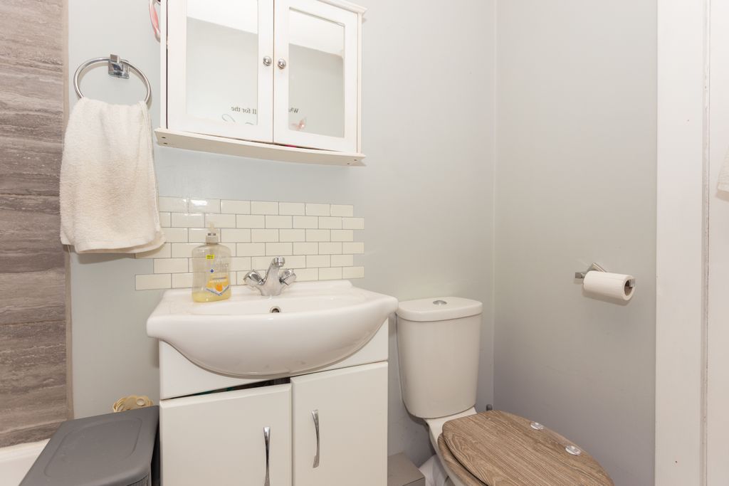 Additional image 11 of 3 bed semi-detached bungalow for saleThe Terrace, Gelston, Castle Douglas DG7