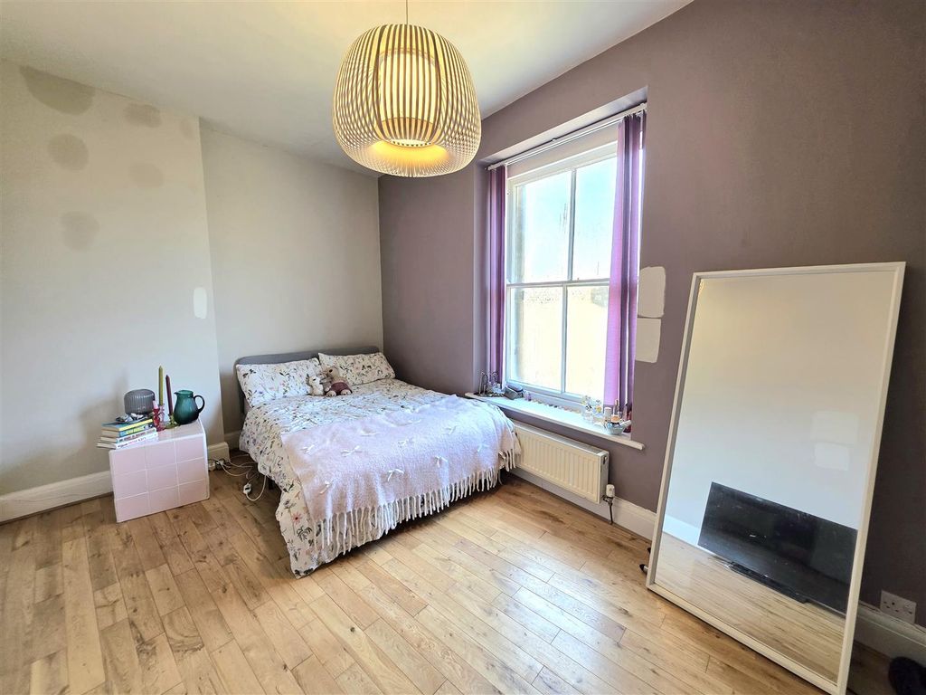 Additional image 6 of 2 bed flat for saleThe Savoy, Hall Bank, Buxton SK17