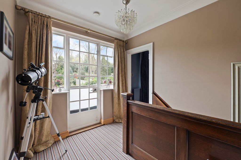 Additional image 29 of 5 bed detached house for saleCarshalton, Surrey SM5