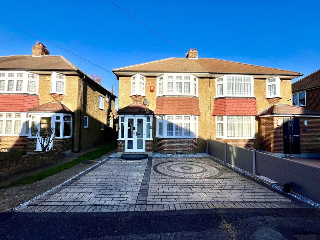 3 bed semi-detached house for saleRhodrons Avenue, Chessington, Surrey. KT9