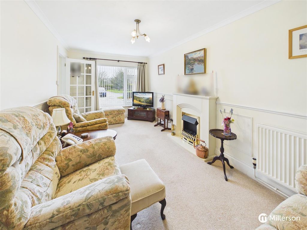 Additional image 2 of 3 bed detached bungalow for saleRosevale Crescent, Camborne TR14