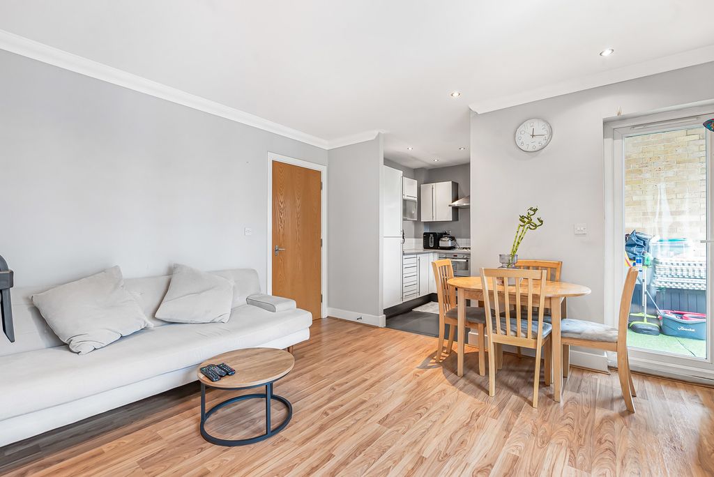 Additional image 7 of 2 bed flat for saleBridge Wharf, Chertsey, Surrey KT16