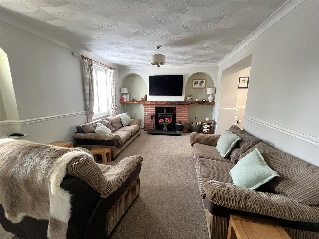 Additional image 4 of 5 bed detached house for saleBilson, Cinderford GL14