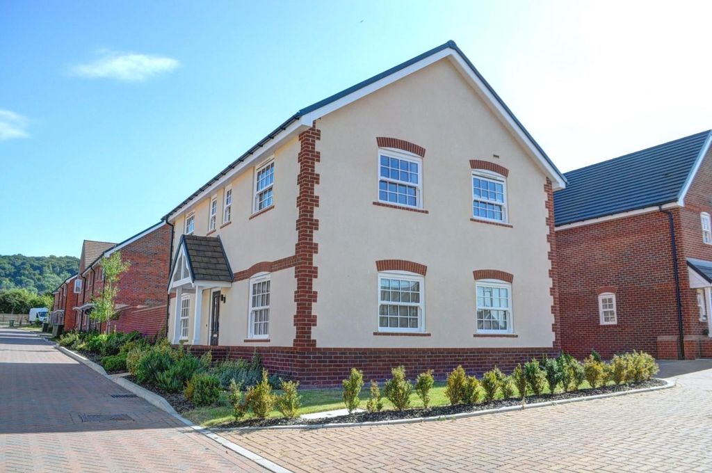 Additional image 17 of 4 bed detached house for saleMoor Close, Chinnor, Oxfordshire OX39