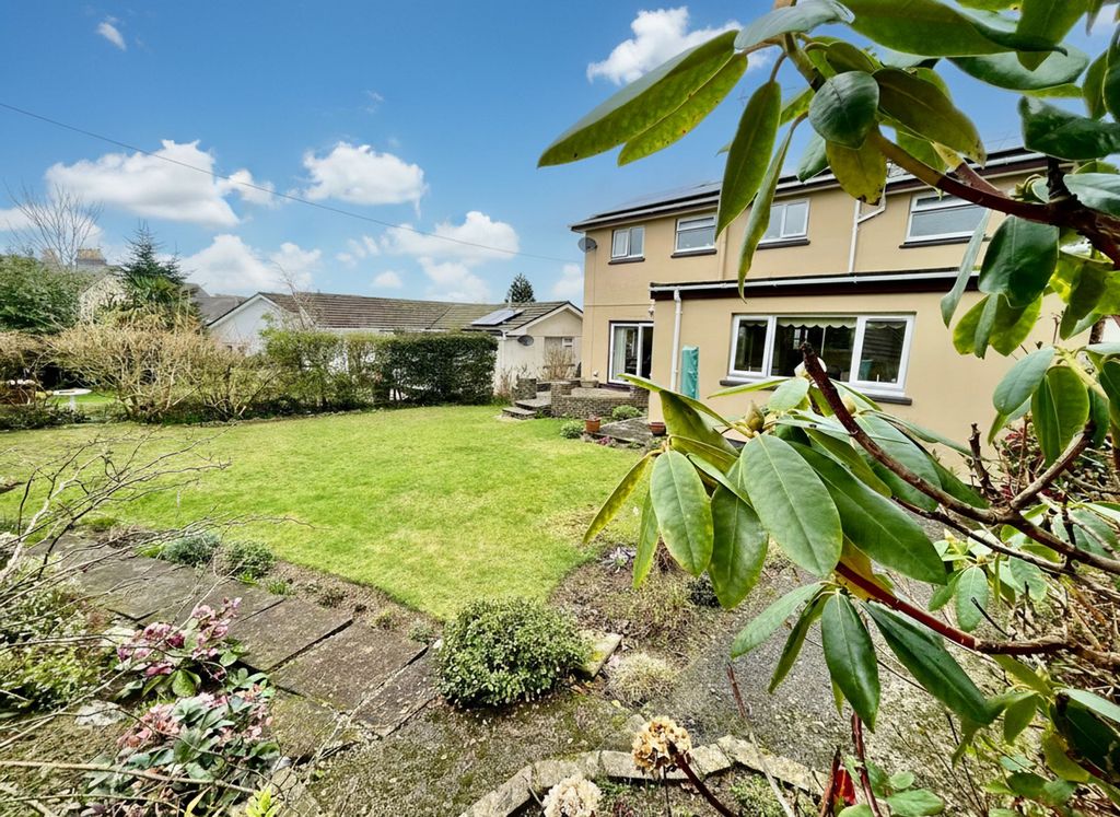 Additional image 2 of 5 bed detached house for saleBarlowena, Camborne TR14