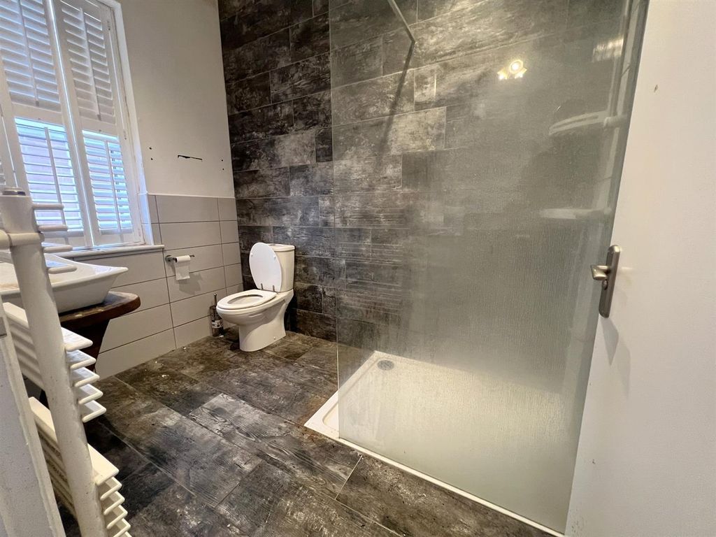 Additional image 23 of Property for saleHigh Street, Cinderford GL14