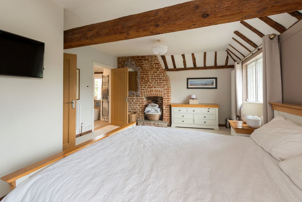 Additional image 17 of 5 bed farmhouse for saleMerton Lane, Canterbury CT4