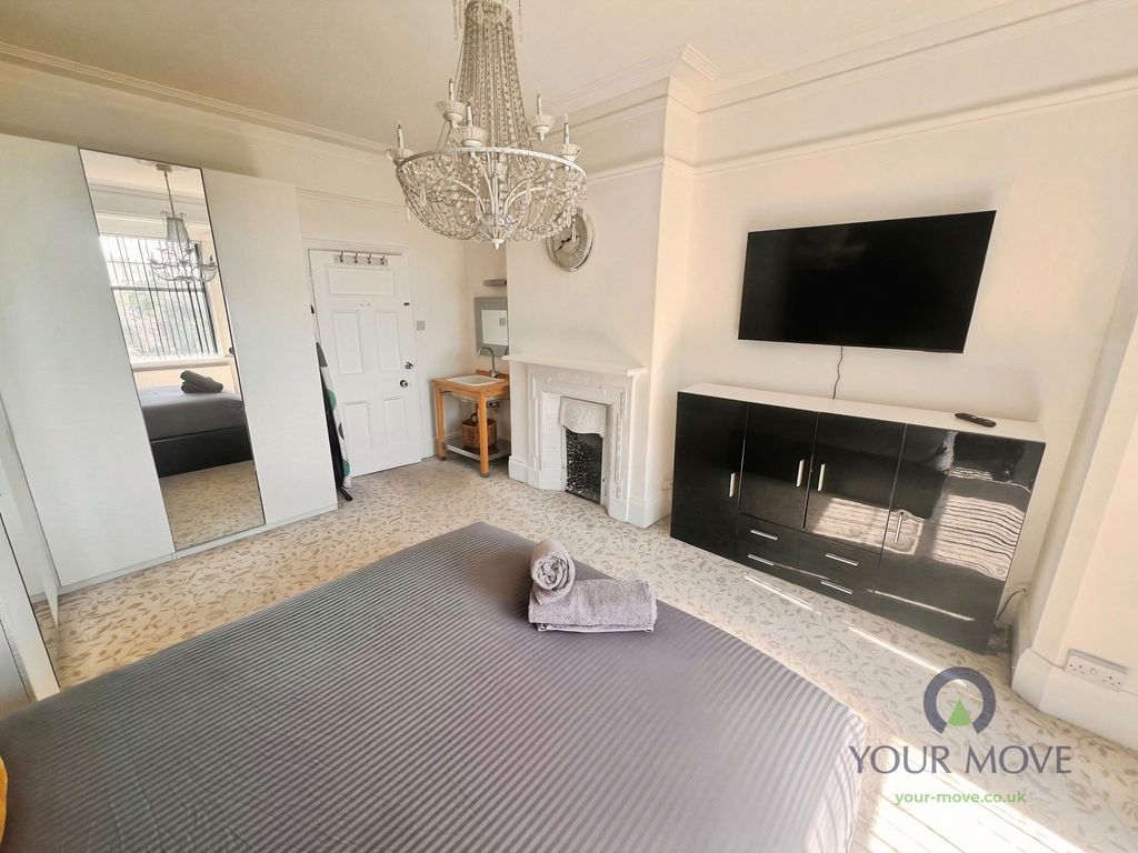Additional image 13 of 5 bed semi-detached house for saleShobnall Road, Burton-On-Trent, Staffordshire DE14