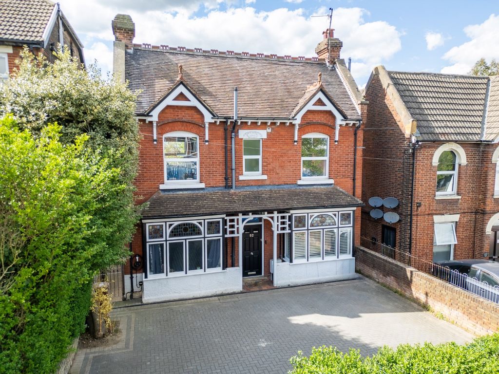 5 bed detached house for saleMaidstone Road, Chatham, Kent ME4