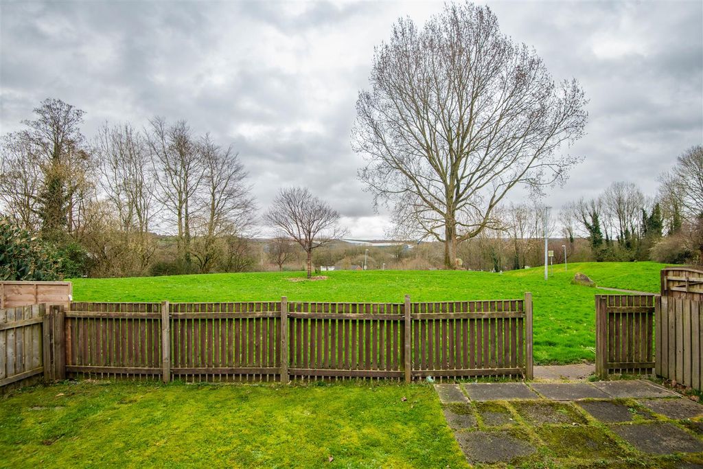 Additional image 4 of 3 bed flat for saleFell View, Chorley PR6
