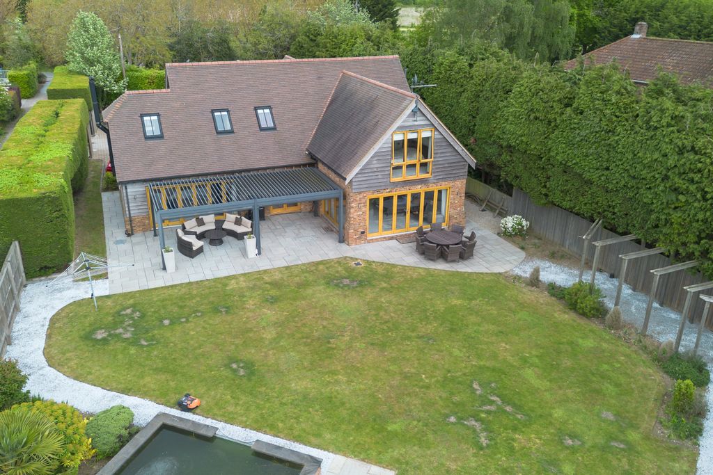 Additional image 3 of 4 bed detached house for saleWorcester Barn, Worcester Lane, Canterbury CT3