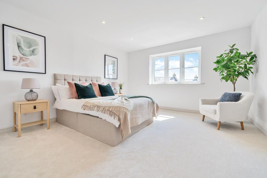 Additional image 5 of 2 bed flat for saleGladstone Road, Chippenham SN15