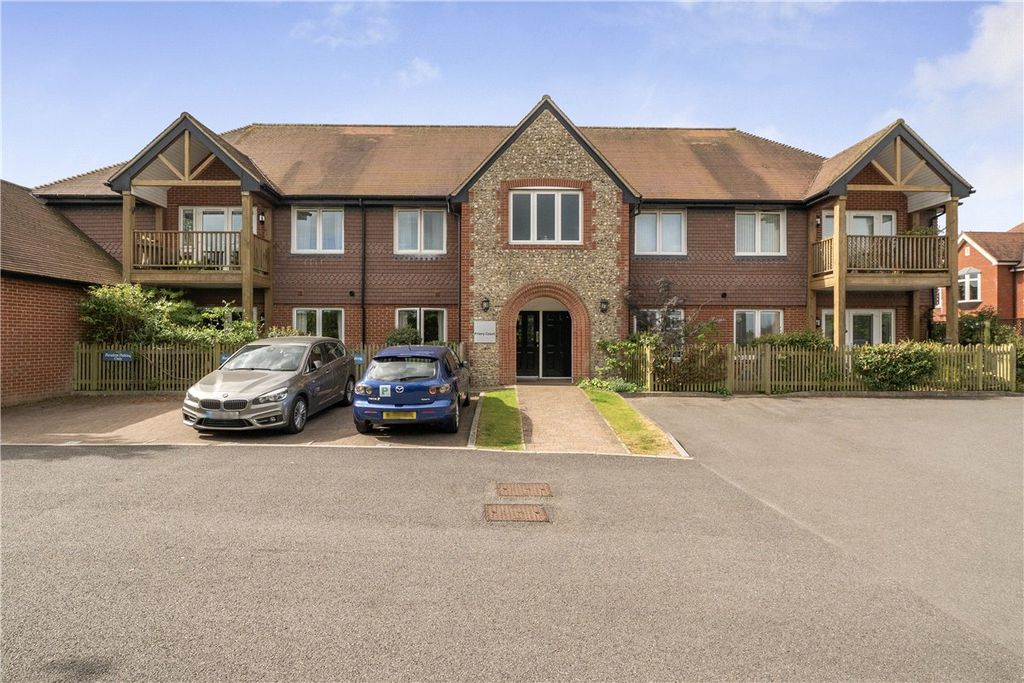 Additional image 14 of 2 bed flat for salePriory Court, Marlborough, Wiltshire SN8