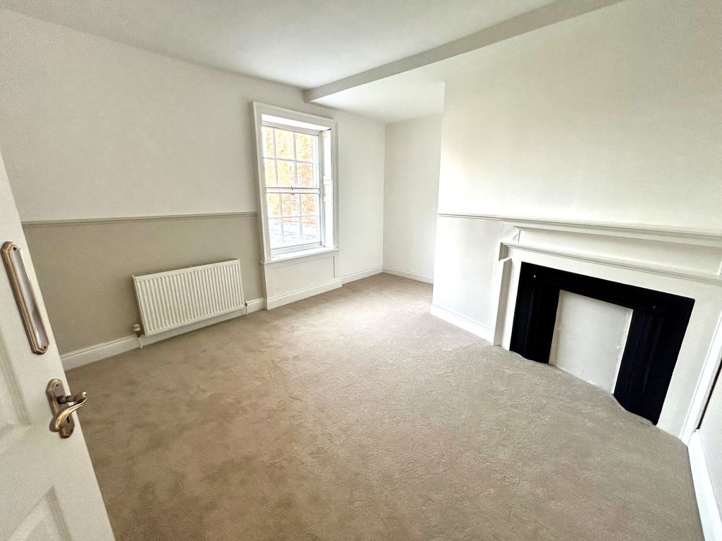 Additional image 10 of 5 bed terraced house for saleEast Row, Chichester PO19
