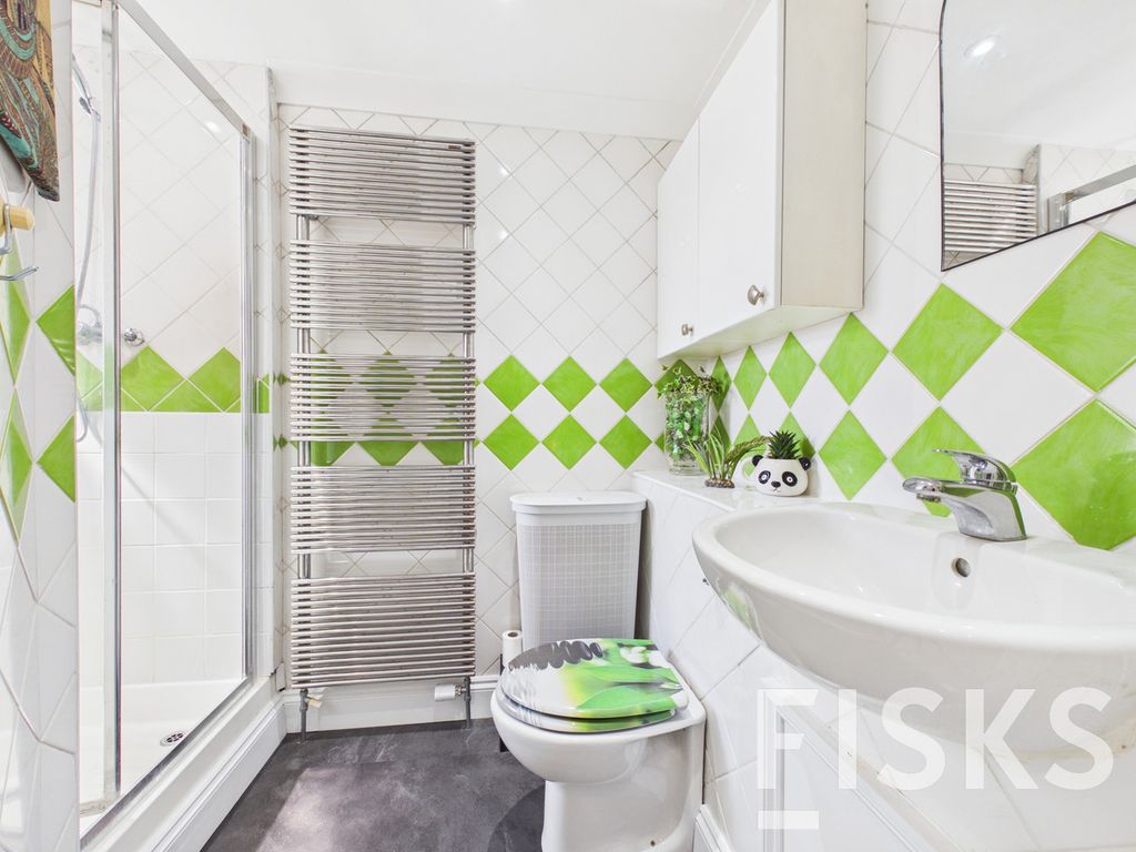 Additional image 15 of 4 bed detached house for saleThorney Bay Road, Canvey Island SS8