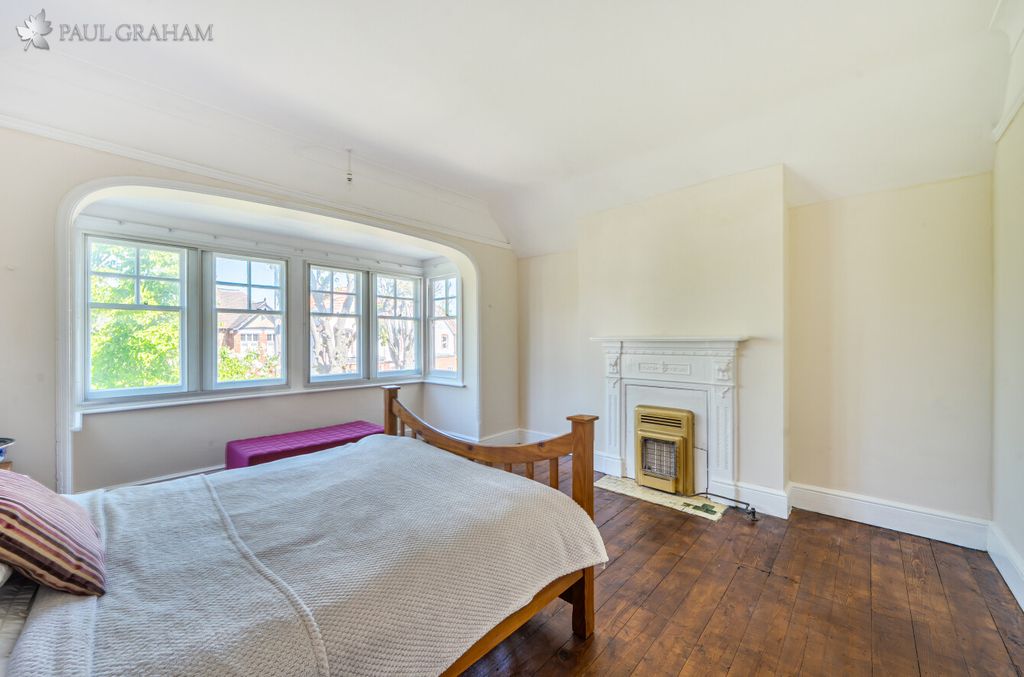 Additional image 13 of 4 bed semi-detached house for saleGrosvenor Avenue, Carshalton SM5