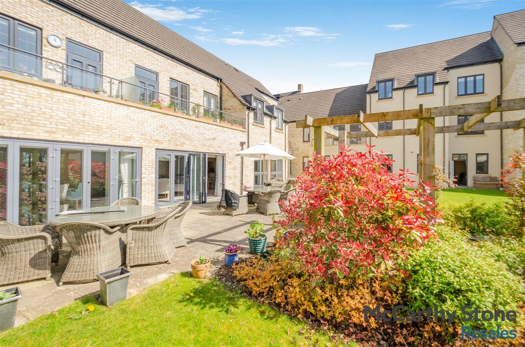 1 bed flat for saleTrinity Road, Chipping Norton, Oxfordshire OX7