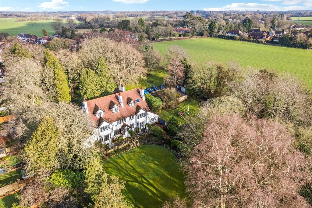Additional image 31 of 2 bed flat for saleLycrome Road, Chesham, Buckinghamshire HP5