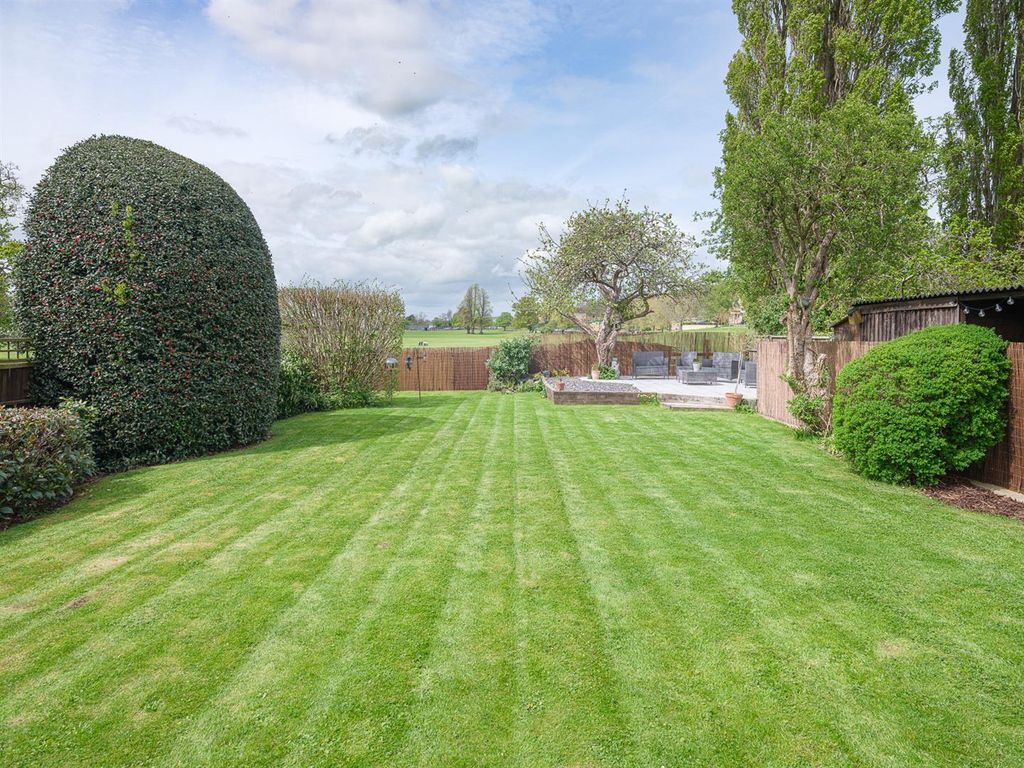 Additional image 26 of 5 bed detached house for saleYewstock Crescent West, Chippenham SN15