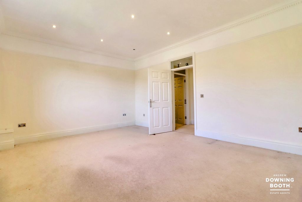 Additional image 11 of 2 bed flat for saleNightingale Walk, Burntwood WS7