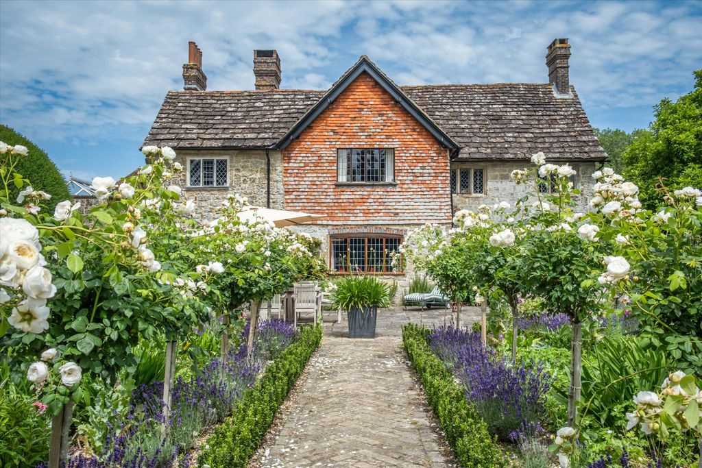 Additional image 25 of 7 bed detached house for saleBroadford Bridge Road, West Chiltington, West Sussex RH20